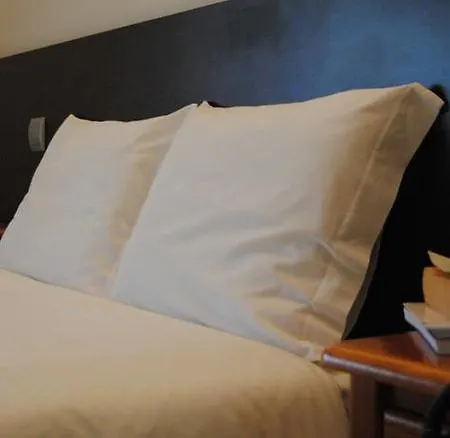 فندق Imperhotel By Umbral 3*