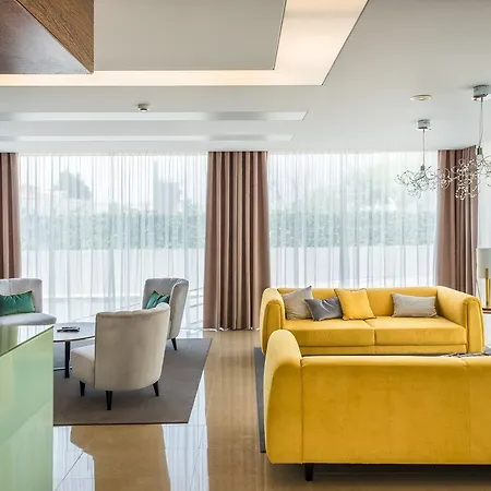 Imperhotel By Umbral فندق