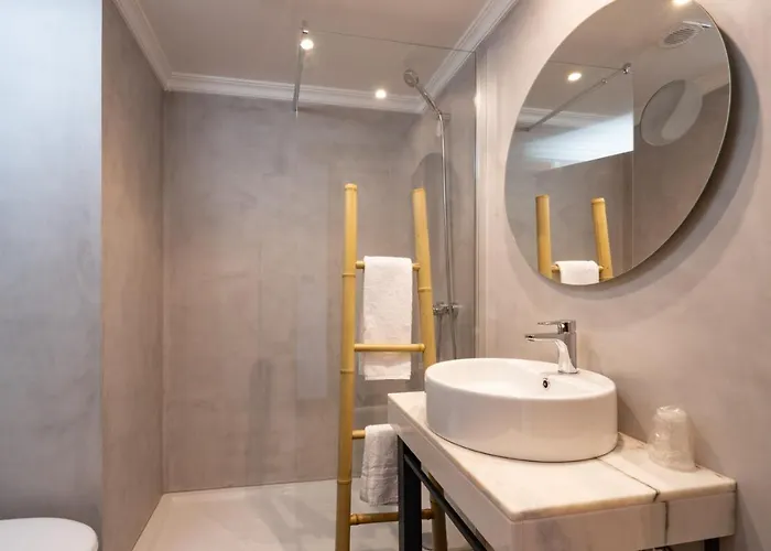 Imperhotel By Umbral فندق