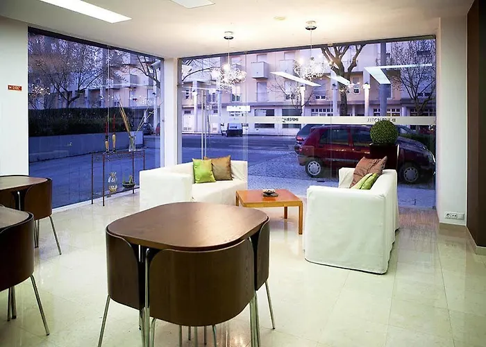 فندق Imperhotel By Umbral 3*