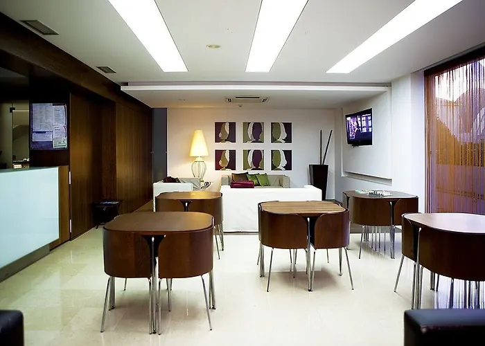 فندق Imperhotel By Umbral 3*