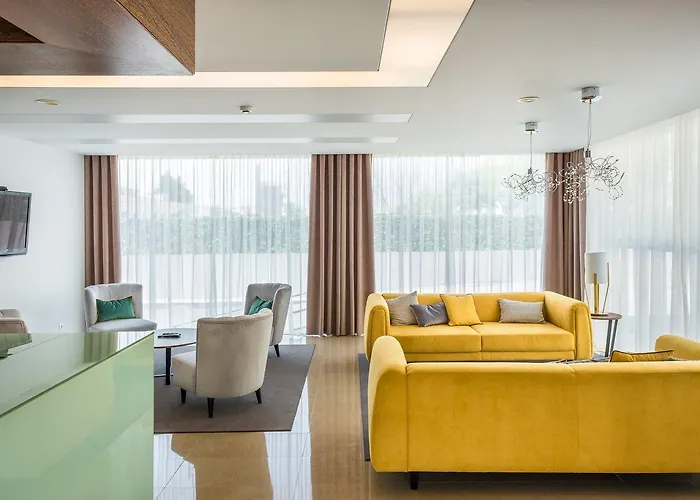 Imperhotel By Umbral فندق